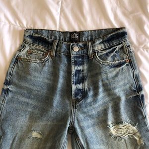 BDG NWOT High-Rise Mom Jeans